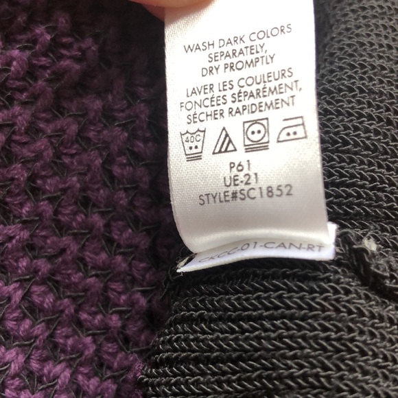 V-neck Sweater - Picture 4 of 4